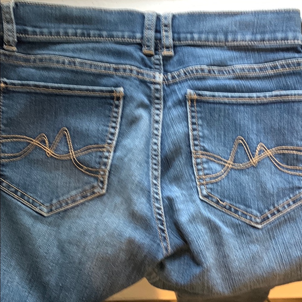 NY&C Women's 2 Petite Jeans - Picture 2 of 2